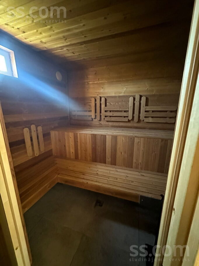 Brenči, Saldus un raj., Saldus — telpa