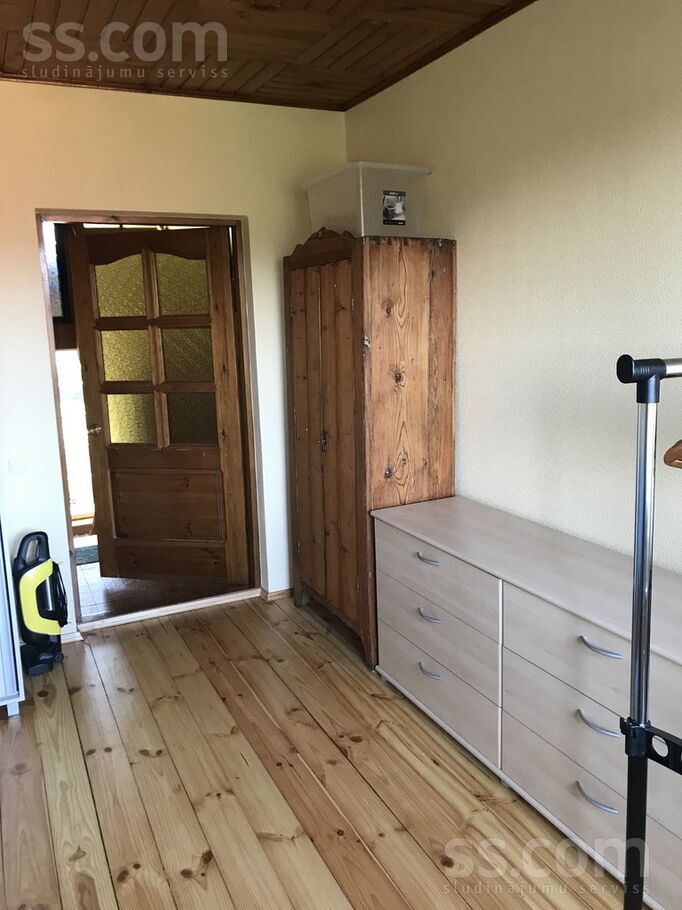 Upeņu iela 10, Rīgas rajons, Sigulda — maja