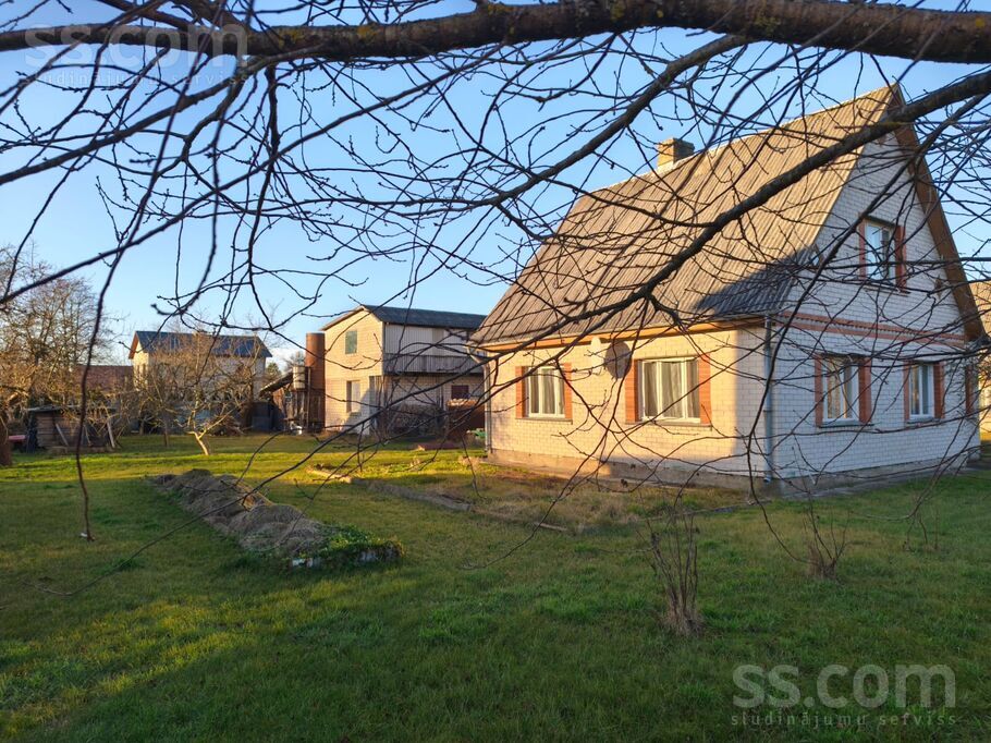 Celtnieku iela 61, Zvejniekciems, Rīgas rajons, Saulkrastu l. t. — maja