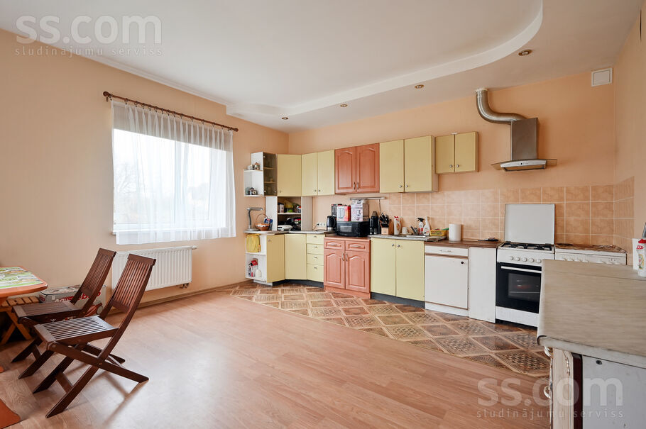 Miezītes ceļš 70b, Jelgava un raj., Jelgava — maja