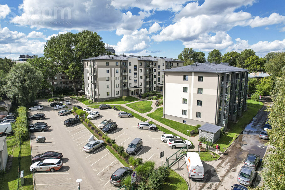 Sermuliņu 14, Rīga — dzivoklis