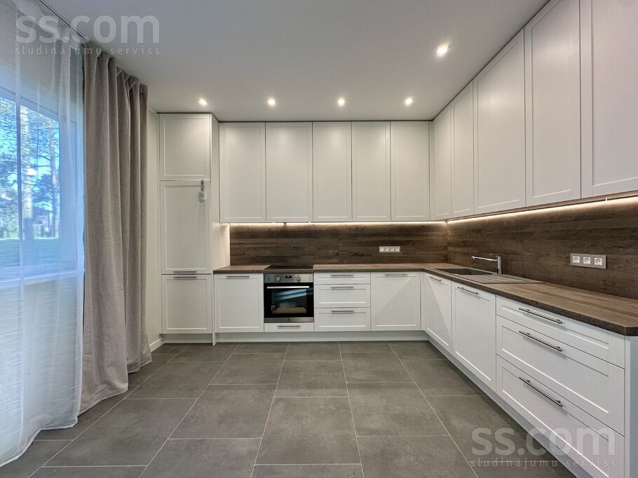 Āķu iela 1, Baltezers, Rīgas rajons, Ādažu nov. — maja