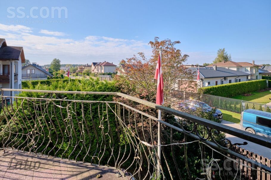 Bišu 9, Spilve, Rīgas rajons, Babītes pag. — maja