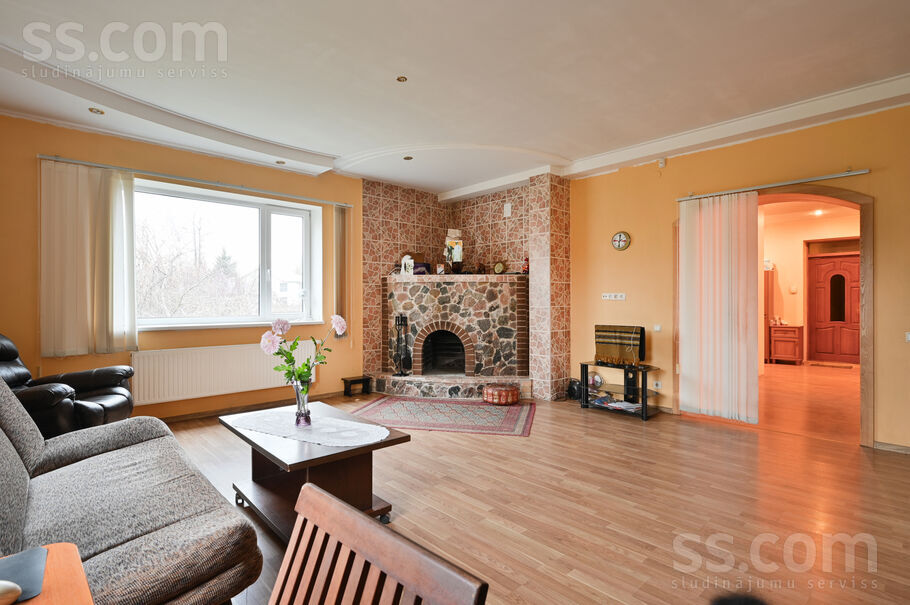 Miezītes ceļš 70b, Jelgava un raj., Jelgava — maja