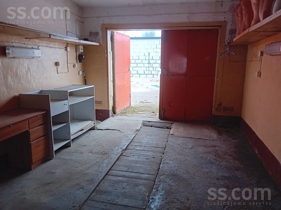 Dzintara 65, Rīga, Daugavgrīva — telpa