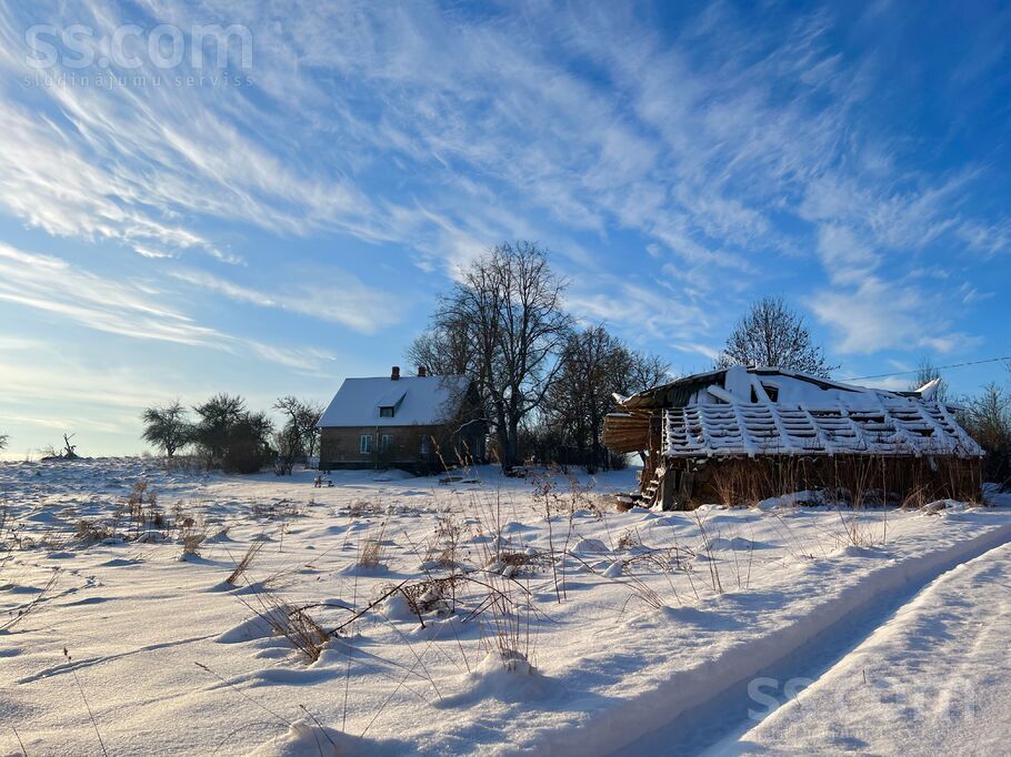 Kalna Vērsēni, Aizkraukle un raj., Klintaines pag. — maja