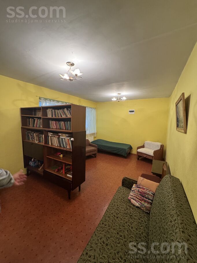 Saules iela 4, Roja, Talsi un raj., Rojas pag. — maja