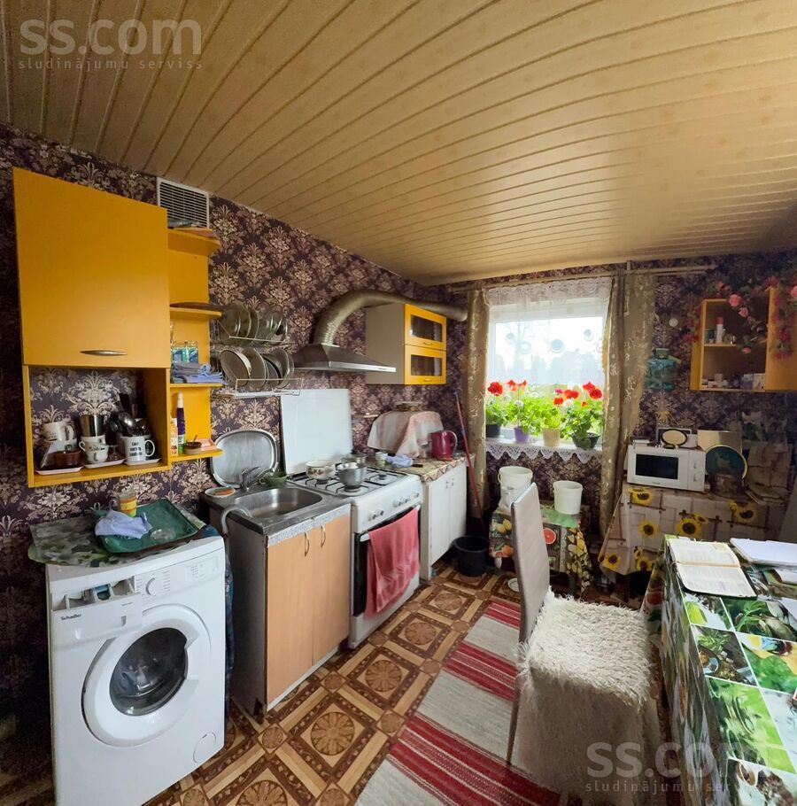 Strazdu iela 10, Zālīte, Bauska un raj., Iecavas nov. — maja