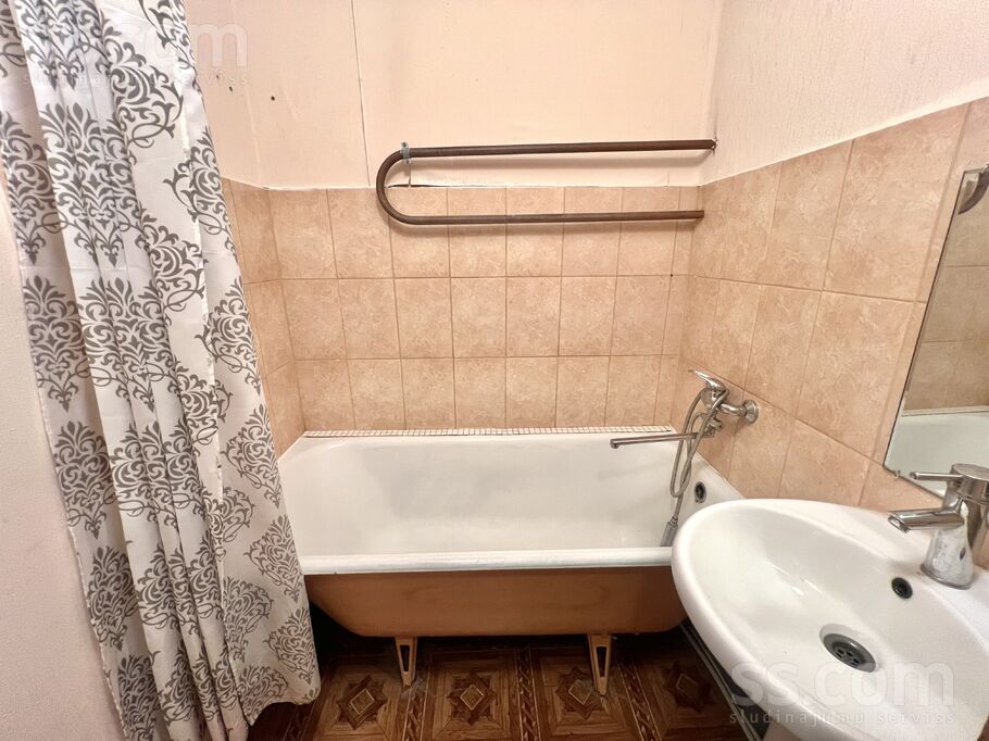 Šķēdes 13, Liepāja un raj., Liepāja — dzivoklis