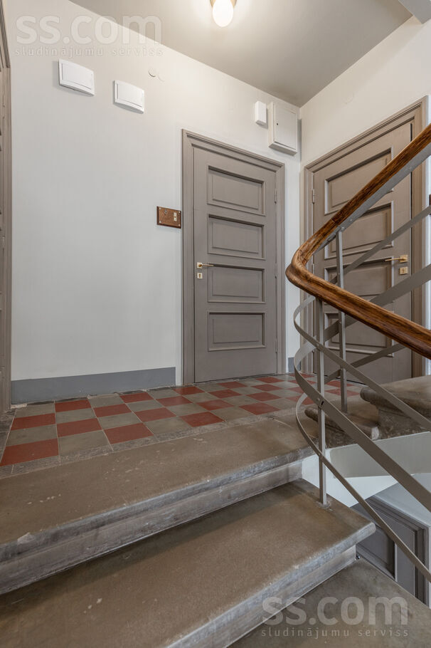 Tomsona 33, Rīga — dzivoklis