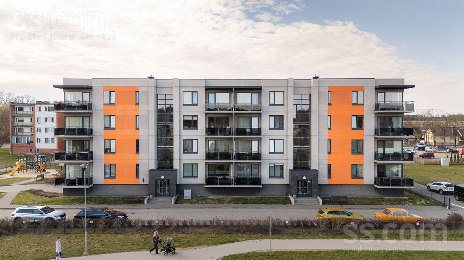 Saules iela 11, Ozolnieki, Jelgava un raj., Ozolnieku pag. — dzivoklis