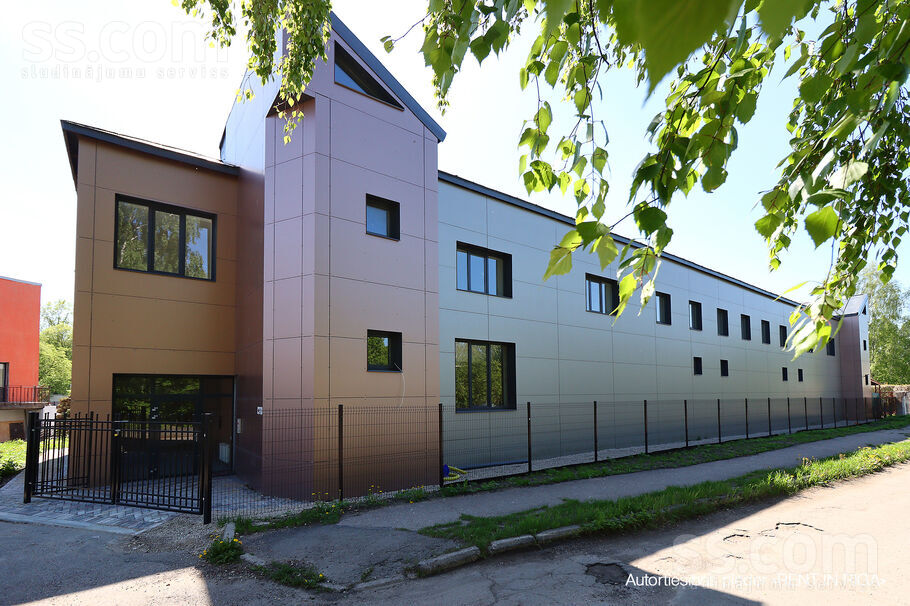 Aptiekas 17a, Rīga, Sarkandaugava — telpa