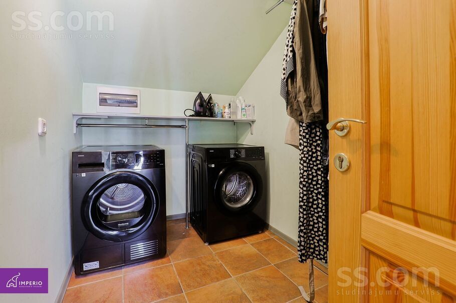 Mālkalnu 21, Rīgas rajons, Sigulda — maja