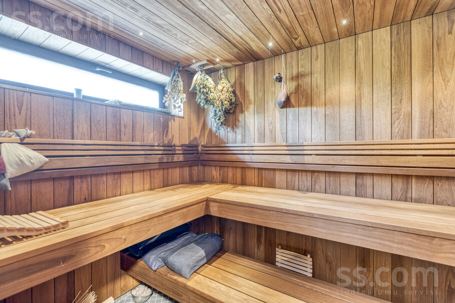 Māras 1, Baltezers, Ādažu nov. — maja