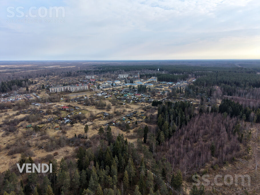 Miera 6, Valmiera un raj. — dzivoklis