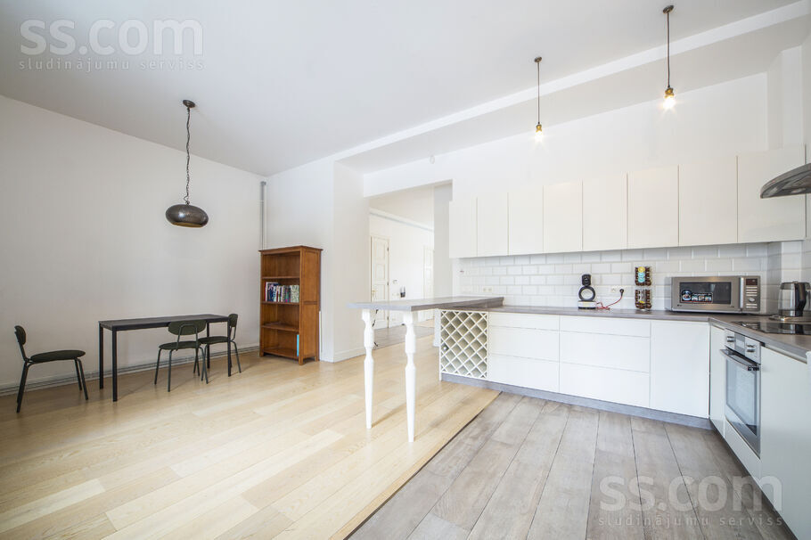 Skolas 30, Rīga — dzivoklis