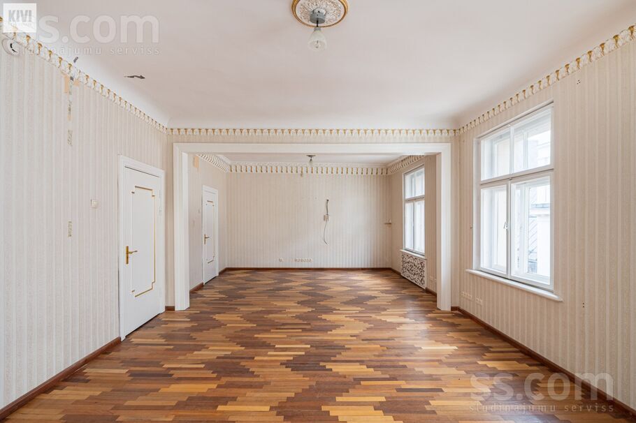 Teātra 9, Rīga — maja