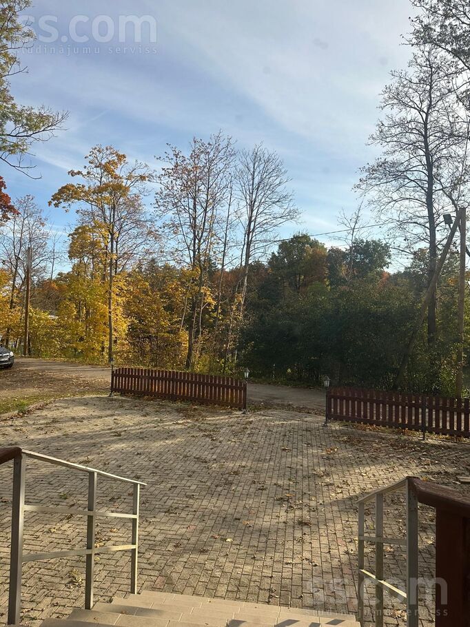 Krasta, Ogre un raj., Ogre — maja