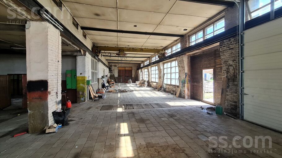 Dāboliņi b/n, Cēsis un raj., Raunas pag. — telpa