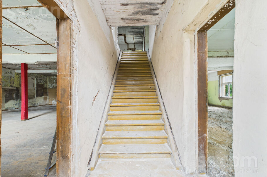 Brīvības iela 32, Stāmeriena, Gulbene un raj., Stāmerienas pag. — maja