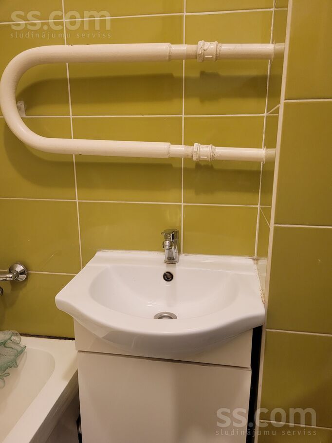 18 52, Saldus un raj., Brocēni — dzivoklis