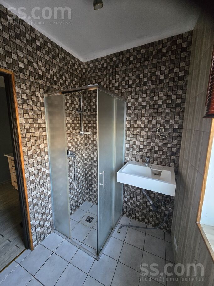 Lauku 4, Ventspils un raj., Ventspils — dzivoklis