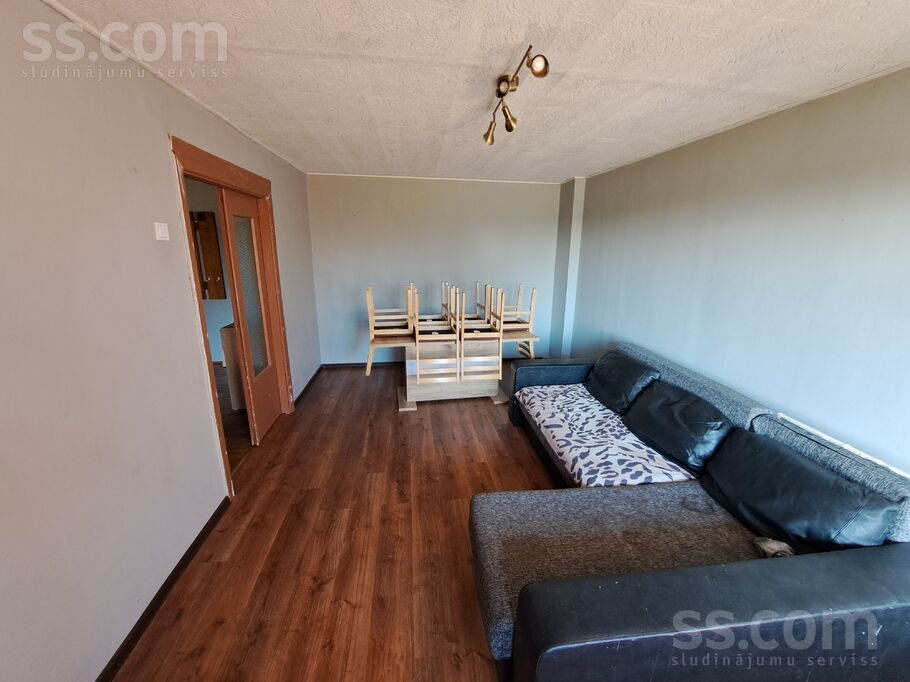 7 3, Auri, Dobele un raj., Auru pag. — dzivoklis