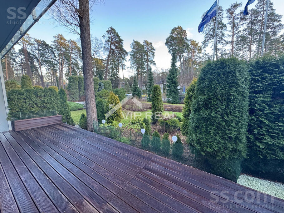 Dzintaru prospekts 13, Jūrmala — dzivoklis