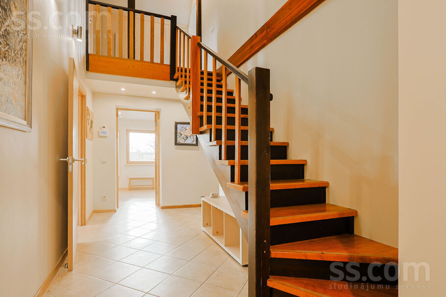 Ievu iela 19, Ogre un raj., Ikšķile — maja