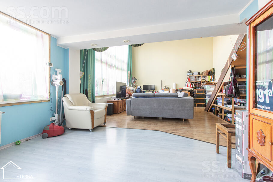 Latgales 191a, Rīga — birojs