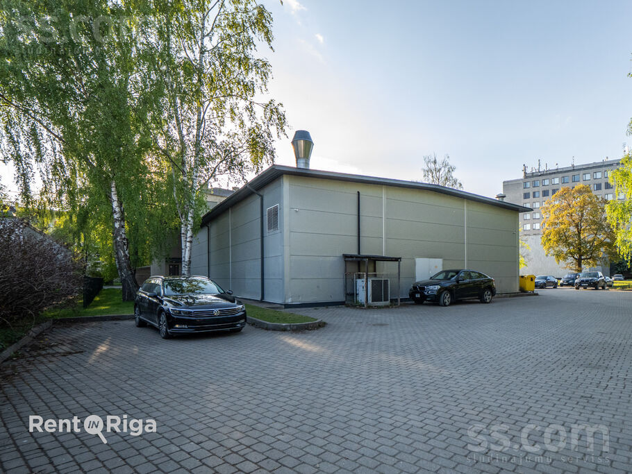 Akadēmijas 21, Jelgava un raj., Jelgava — maja