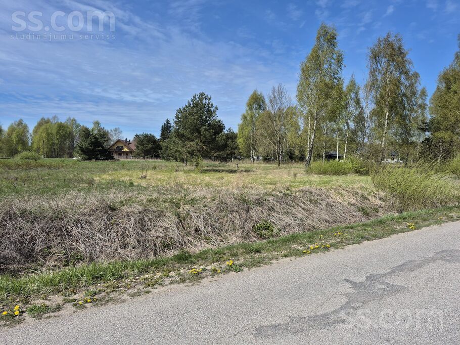 Skuju 11, Liepāja un raj., Grobiņa — zeme