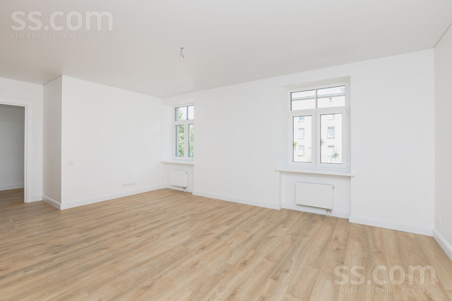 Zvaigžņu 21, Rīga — dzivoklis