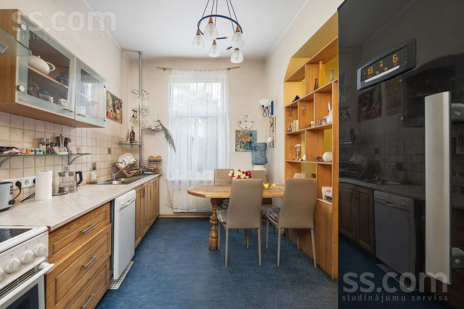 Meža prospekts 61, Jūrmala — maja