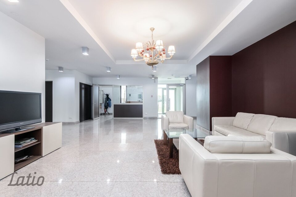 Tīklu iela 11, Jūrmala