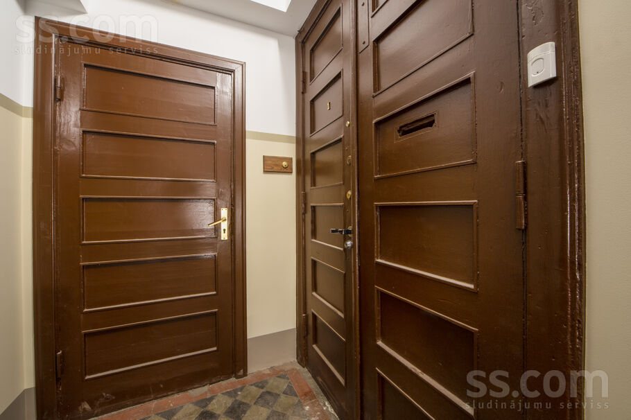 Skolas 30, Rīga — dzivoklis