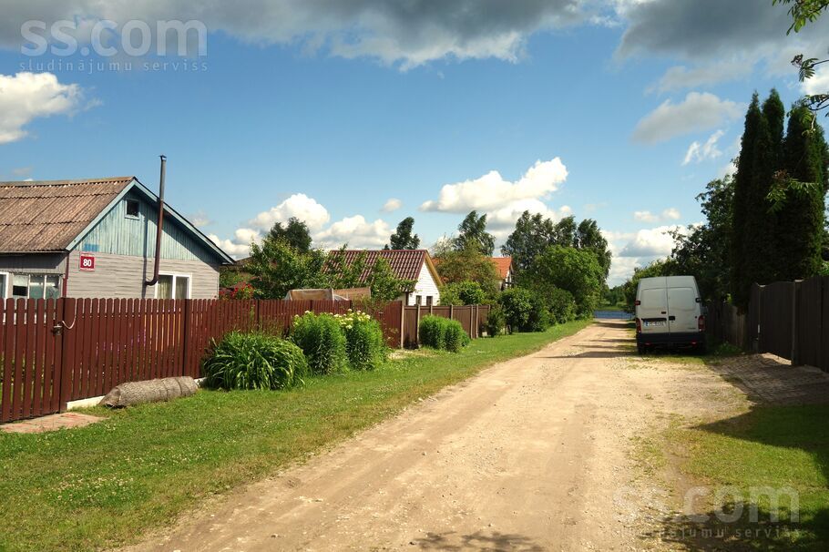 Doles dārzs 69, Dole, Rīgas rajons, Salaspils l. t. — maja