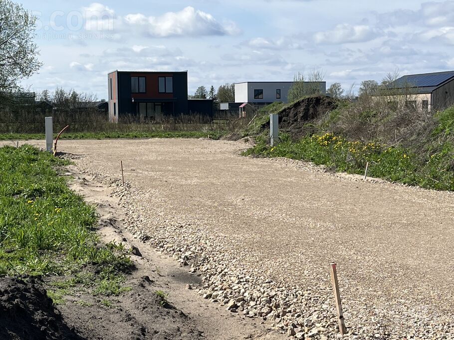 Rožu - Zvaigznāju, Mārupe, Rīgas rajons, Mārupes pag. — zeme