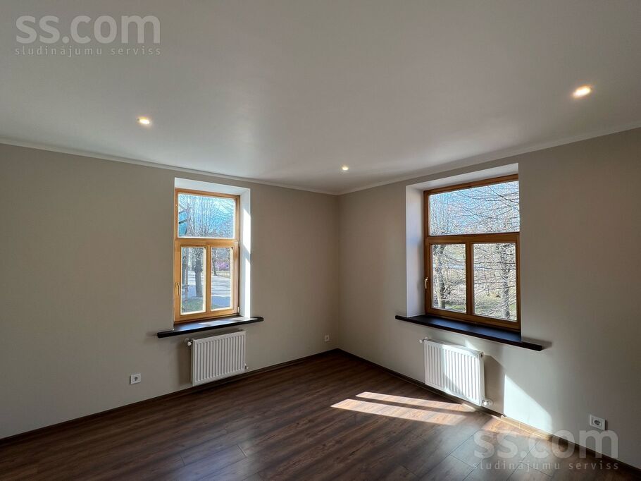 Republikas 27, Liepāja un raj., Liepāja — dzivoklis