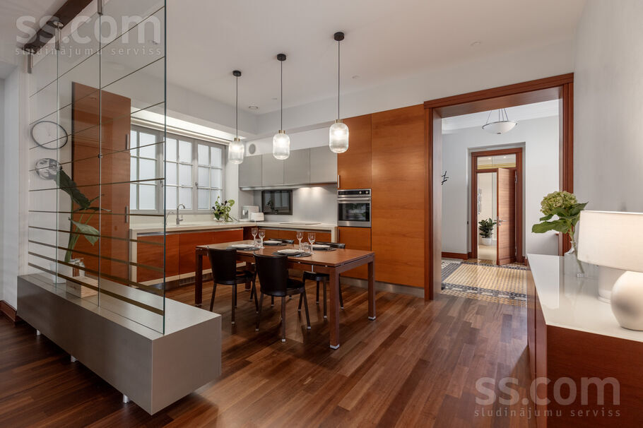 Strēlnieku 9, Rīga — dzivoklis