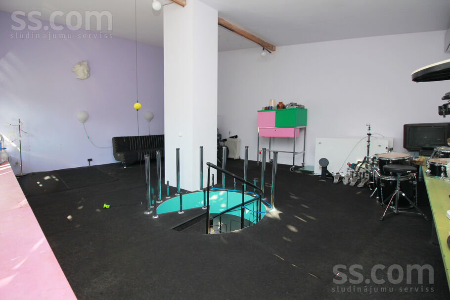 Dārzciema 17, Rīga — maja