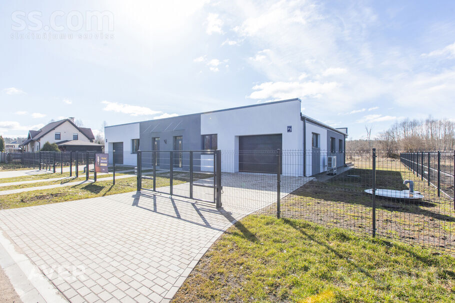 Dzirnezera 4a-2, Līči, Rīgas rajons, Stopiņu nov. — maja