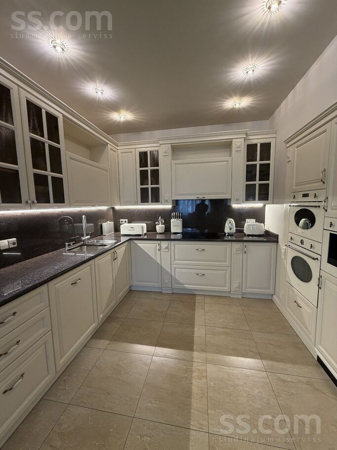 Ūnijas 74, Rīga — dzivoklis