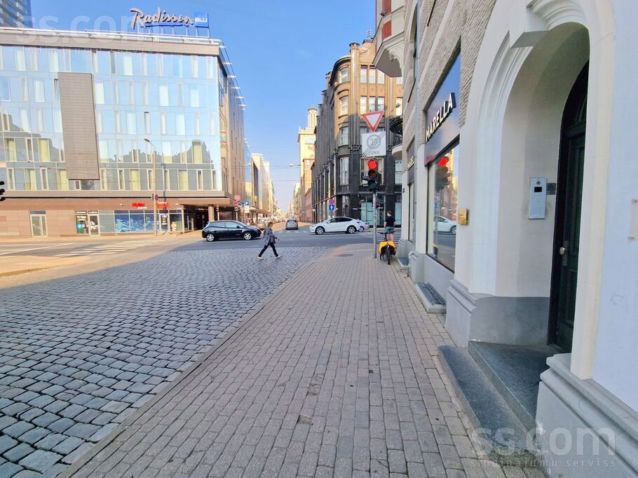 Brīvības 46, Rīga, centrs — telpa