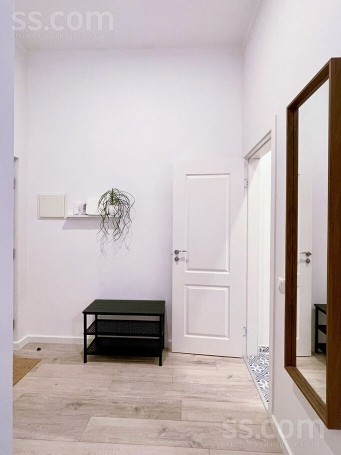 Pulkv. Brieža 10, Rīga — dzivoklis