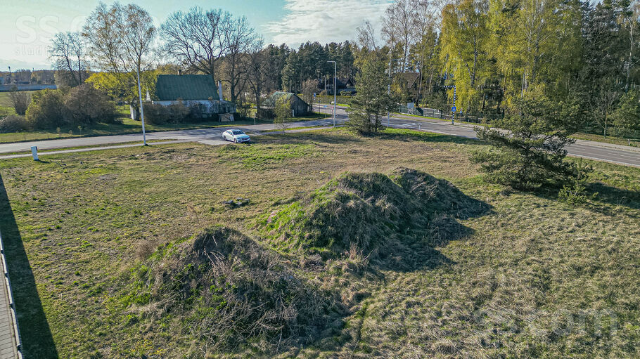 Mākslinieki, Katlakalns, Rīgas rajons, Ķekavas pag. — zeme