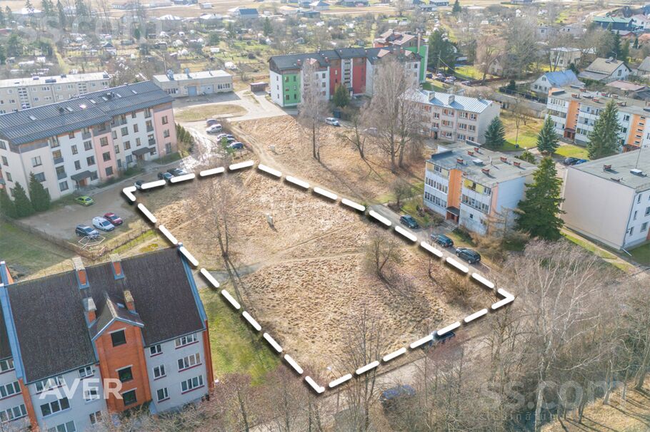Ojāra Vācieša iela 28, Carnikava, Rīgas rajons, Carnikavas nov. — zeme