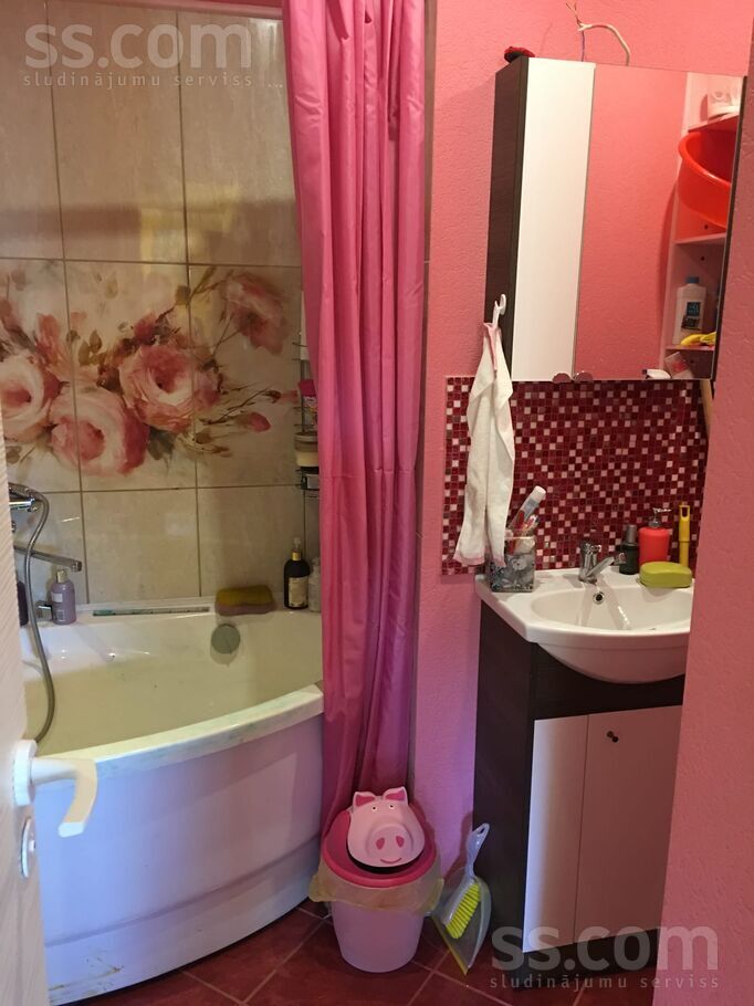 Lielā 9, Rīga — maja