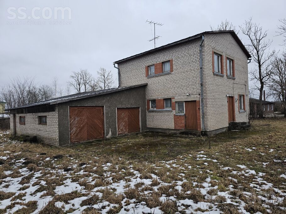 Brivības iela 8, Krāslava un raj., Dagda — maja