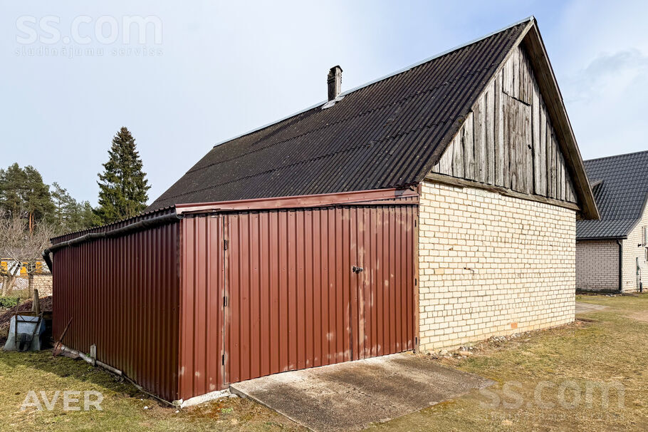 Ziedu iela 12, Silene, Daugavpils un raj., Skrudalienas pag. — maja